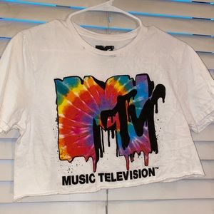 cropped mtv shirt